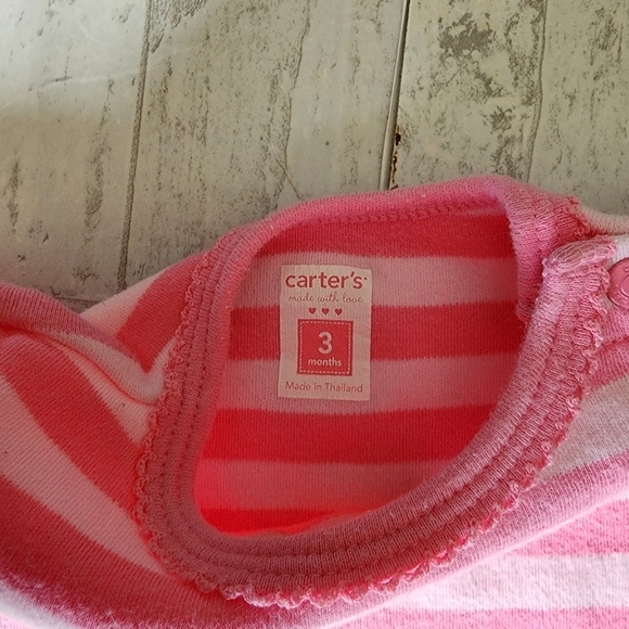 Carter's pink bodysuits with butterflies (set of 2) Size 3 mo - Picture 12 of 13